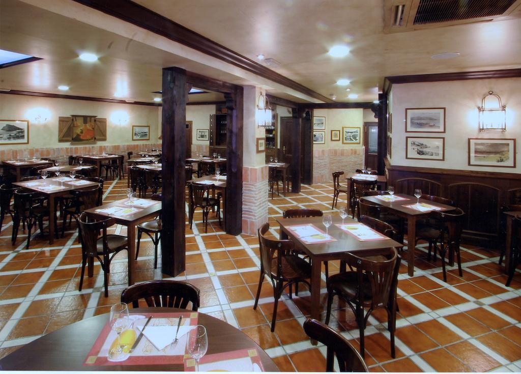 Hostal El Jardin Benidorm Luaran gambar